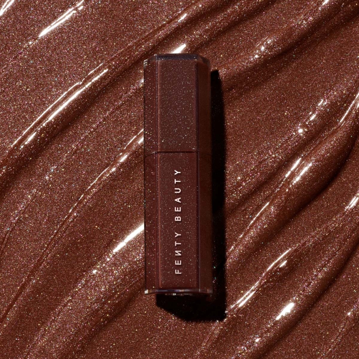 GLOSS BOMB STIX SHIMMER (LABIAL CON ACABADO BRILLOSO)